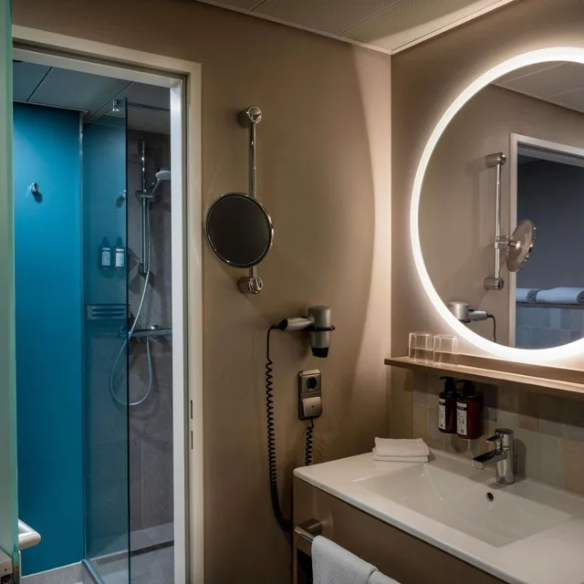 غرفة سوبيريور بسرير فردي، Movenpick Hotel Munchen Airport 9/10