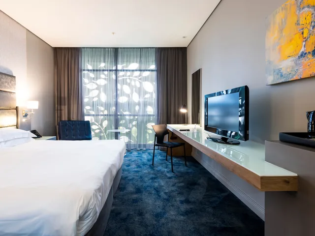 غرفة قياسية بسرير مزدوج، aha Gateway Hotel 2/4