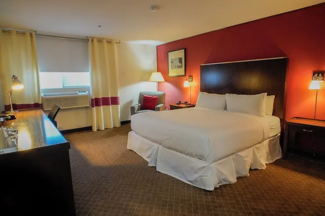 Standard, King Bed, La Hacienda San Jose Silicon Valley 2/7