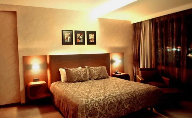 غرفة قياسية بسرير مزدوج أو سريرين منفصلين، Emerald Hotel 2/4