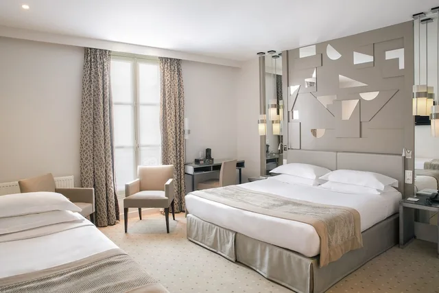 غرفة ثلاثية، Hotel A La Villa Des Artistes 2/3