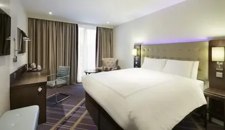 غرفة لذوي الإعاقة، Premier Inn Cologne City Mediapark Hotel 1/1