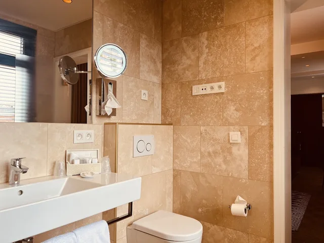 غرفة ديلوكس بريفيليج بسرير كينج، Gatsby Hotel 5/5