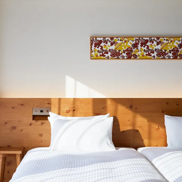 Japanese Western, Twin Beds, Tatami, Hotel Strata Naha 6/7