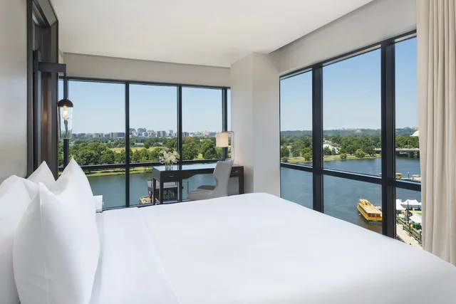 Water, Suite, King Bed, InterContinental Washington D.C. - The Wharf, an IHG Hotel 1/4