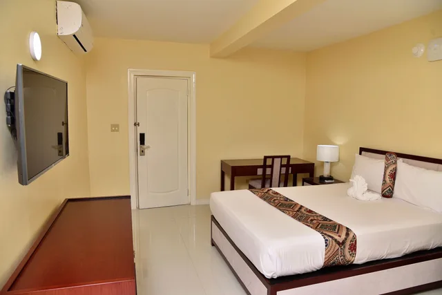 غرفة قياسية بسرير كوين، Hotel Grand A View 1/10