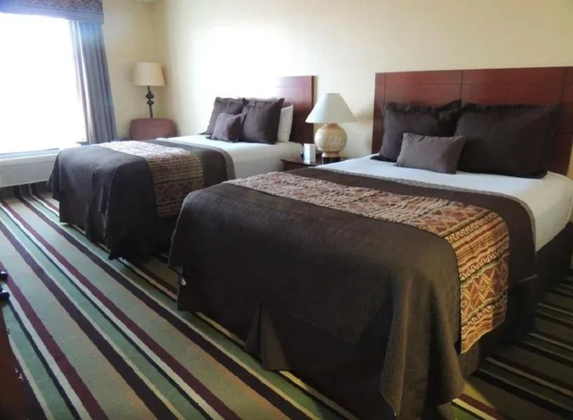 غرفة بسرير مزدوج، Moenkopi Legacy Inn And Suites 1/4