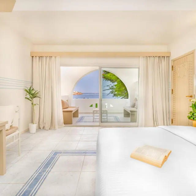 Aqua Marine, Double or Twin Bed, Beach Front، TOP Domina Coral Bay Resort 3/4