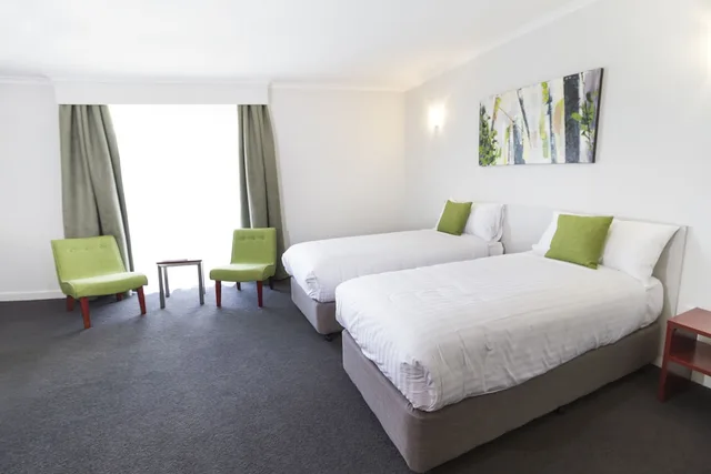 2 Bedrooms, Open Plan, Apartment, Queen and Twin Beds، ABODE NARRABUNDAH 5/8