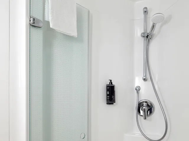 غرفة قياسية بسريرين منفصلين، Ibis Wuerzburg City 8/8