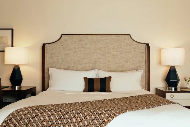 غرفة قياسية بسرير كينج، The Oliver Hotel of Oxford 2/3