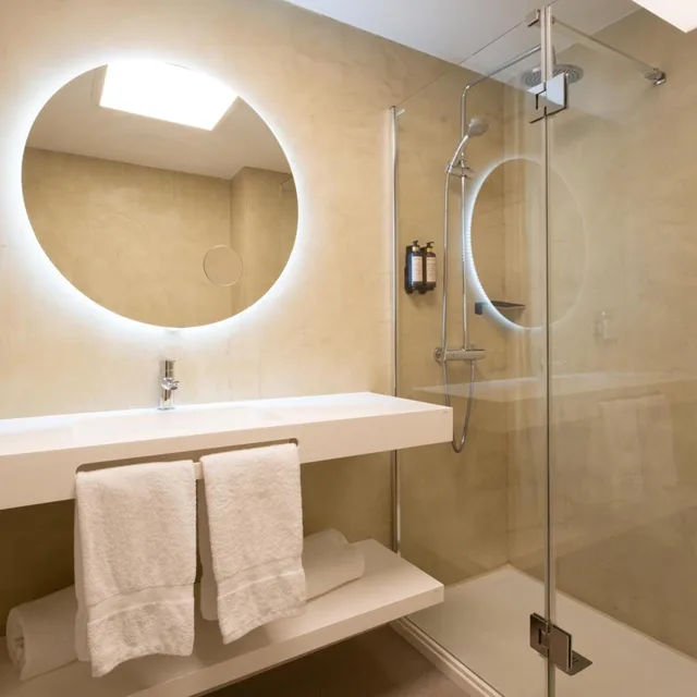 غرفة ديلوكس، Hotel Silken Rio Santander 4/4