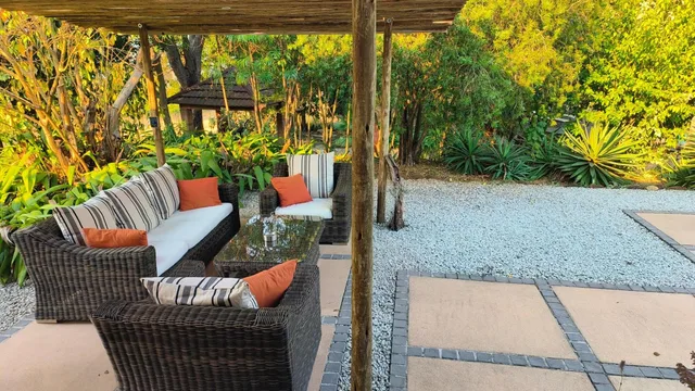 Abangane Guest Lodge، Hlanganani 47/58