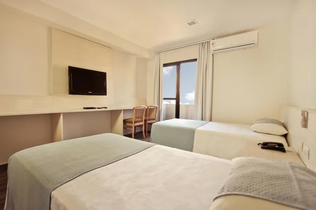 Room, Triple, Rede Andrade Vernon Hotel 3/5
