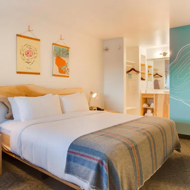 غرفة بسرير كوين لذوي الإعاقة، The Oxbow Hotel 3/4