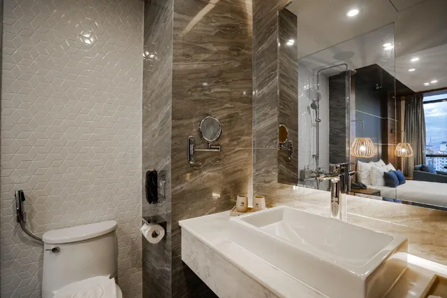 Room, Twin Beds, Partial Sea View, Haian Beach Hotel And Spa 8/10