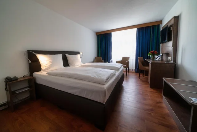 Room, Double Bed, Hotel Fortuna 2/2