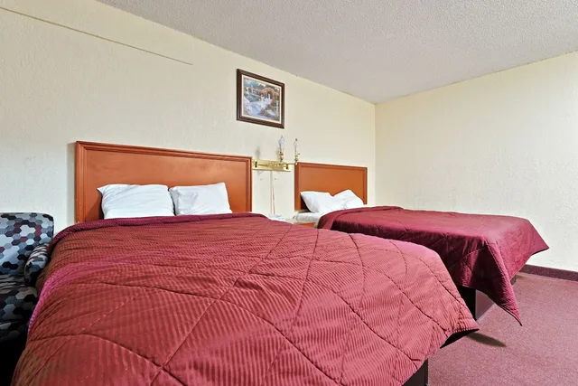 جناح عائلي، Niagara Lodge Suites 6/10