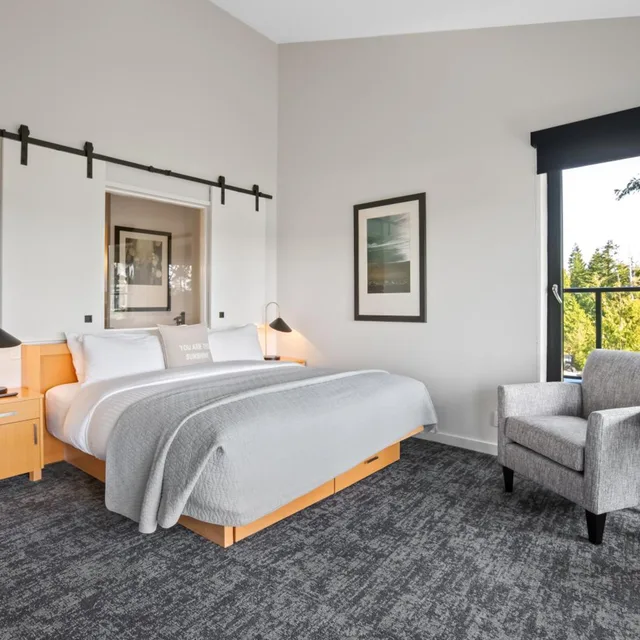 غرفة بإطلالة على البحر بغرفة نوم واحدة، Black Rock Ocean Front Resort 1/2