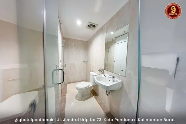 غرفة ديلوكس بسرير مزدوج أو سريرين منفصلين، G Hotel Pontianak 8/8