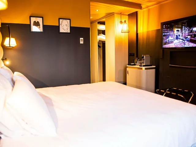 غرفة بريفيليج بسرير مزدوج، MERCURE HONFLEUR 6/10