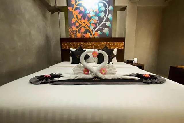 لوفت بسرير مزدوج، Thapae Loft 2/2