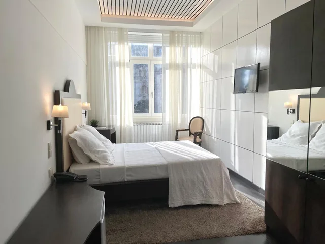 Superior, Double Bed, with View, Universal Hotel 5/10