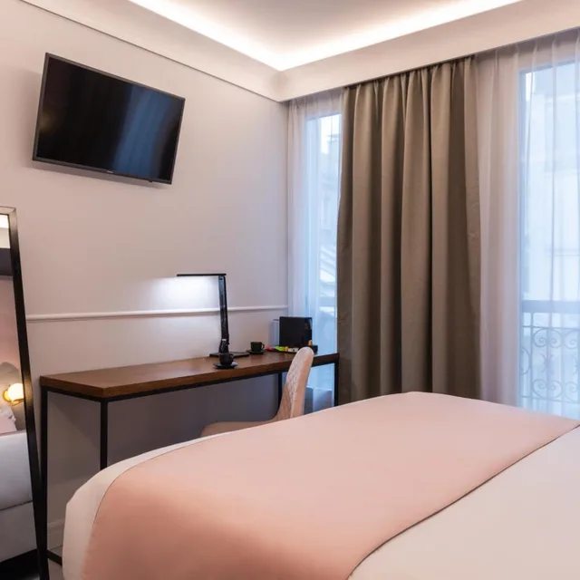 غرفة بسرير مزدوج، LE MILIE ROSE 2/5