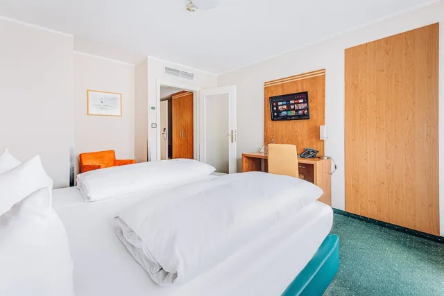 غرفة قياسية بسرير كينج، HOTEL ISARTOR 5/10