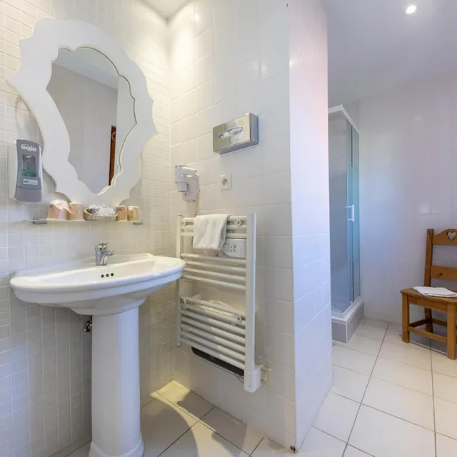 غرفة رباعية، Inter Hotel Colmar Sud La Ferme Du Pape Hostellerie 5/6