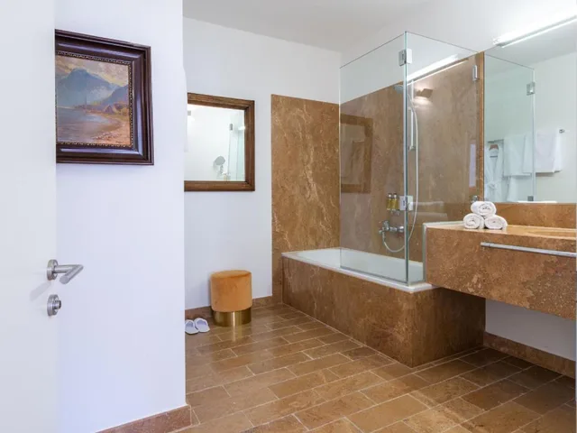 جناح جونيور بشرفة، FORSTINGER HOTEL 10/10