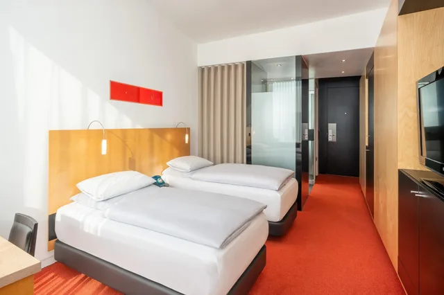 غرفة قياسية بسريرين منفصلين، Innside By Melia Dusseldorf Seestern 5/9