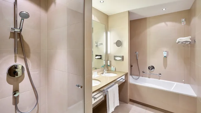 غرفة تنفيذية مفردة، Austria Trend Hotel Savoyen 3/3
