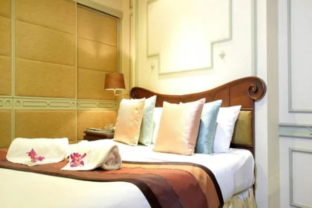 غرفة ديلوكس بسرير كينج، Majestic Suites 2/3