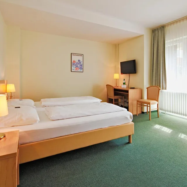 غرفة بسرير مزدوج، Hotel Wiking 1/4