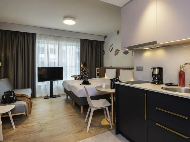 Elegant, Studio, 4 Beds, Aparthotel Adagio Access Brussels Delta 5/10