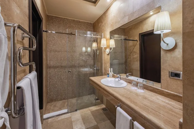 غرفة ديلوكس بسرير كينج، National by Stellar Hotels, Yerevan 6/8