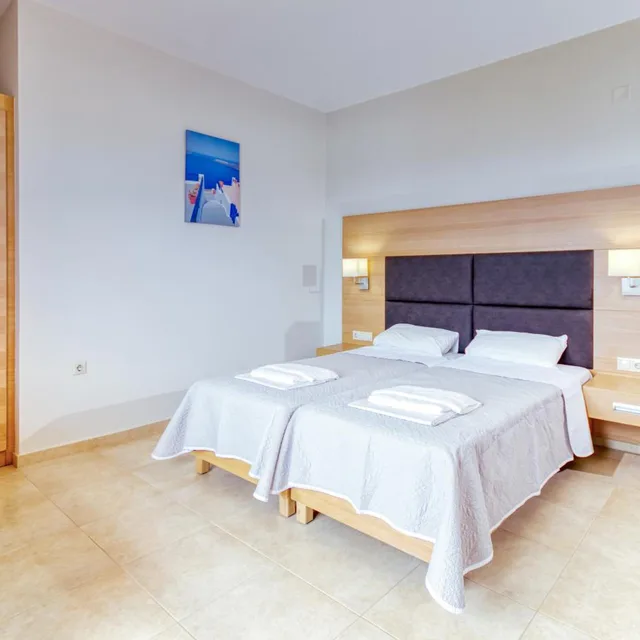 Superior Apartment 2 bedrooms, Pleasure Beach Hotel 1/10