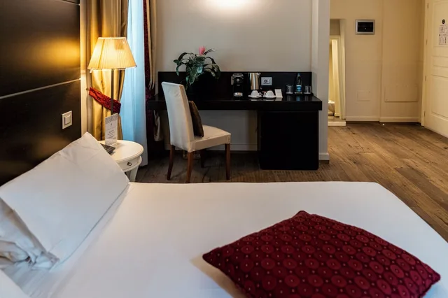Superior, Double or Twin Bed, Town House 33 4/10