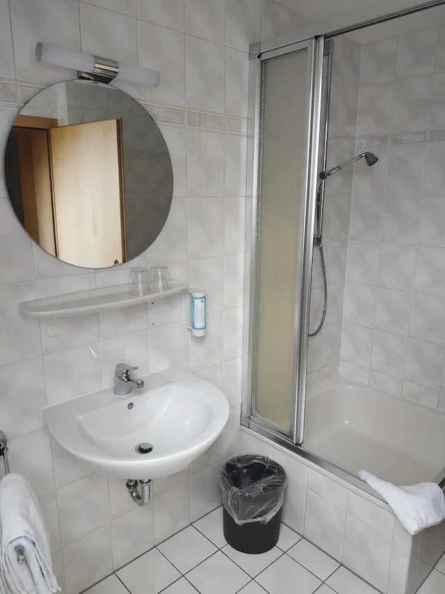 Retro, Comfort, Queen Bed, No Balcony، Hotel Waldblick 4/6