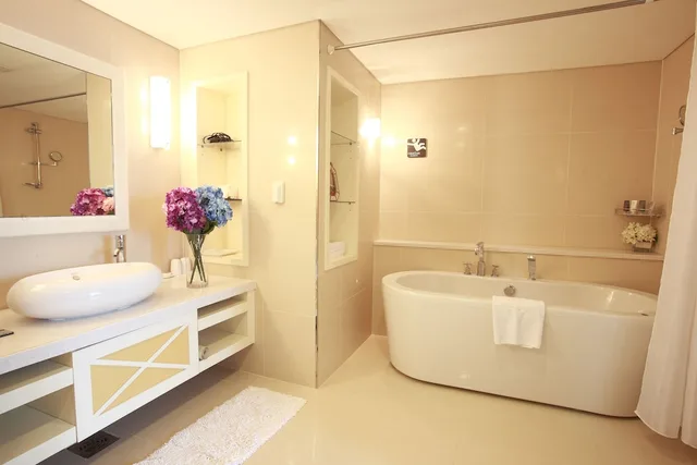 1 Bedroom, Royal, Ocean, Suite, Double Bed, Ocean View, 2 Bathrooms, Hotel Riviera Geoje 2/3