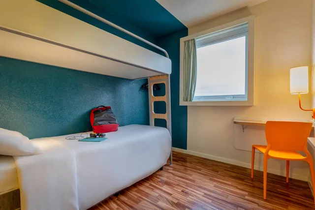 غرفة قياسية بسرير بطابقين مع سرير إضافي، Ibis Budget SP Centro Sao Joao 1/7