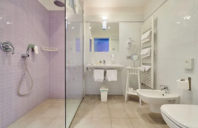 Superior, Double Bed, Lake Front، Tullio Hotel 4/5