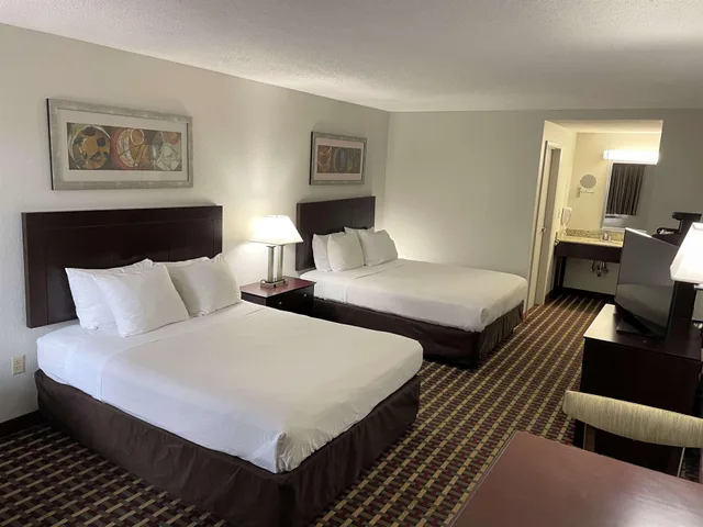 غرفة رباعية بسريرين كوين، Best Western Of Clewiston 2/5