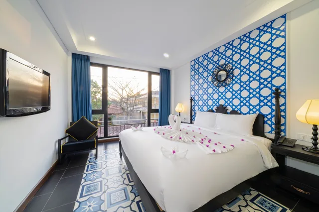 غرفة ديلوكس بسرير كوين بشرفة، Thanh Binh Central Hotel 3/8