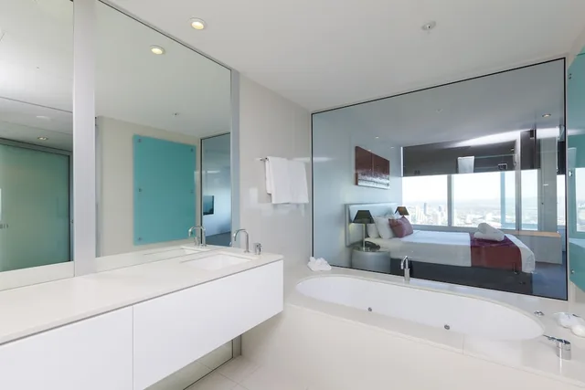 4 Bedrooms, Skyrise, Apartment, King Bed, 2 Queen and Twin Beds، Q1 Resort and Spa 6/7