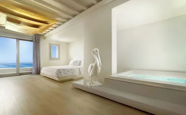 2 Bedrooms, Gold, Villa, 2 King Beds, Sofa, with Pool، Cavo Tagoo Mykonos 1/2