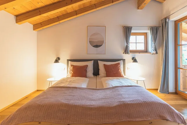 شاليه غراند بسريرين كينج، Dorfchalets Kaprun 4/6