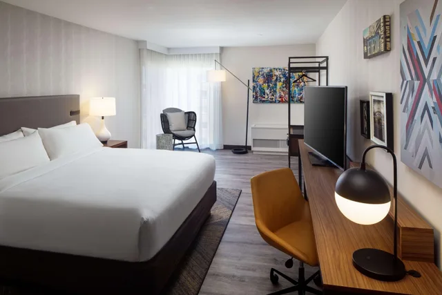 جناح بسرير كينج، The Bethesdan Hotel, Tapestry Collection by Hilton 2/7