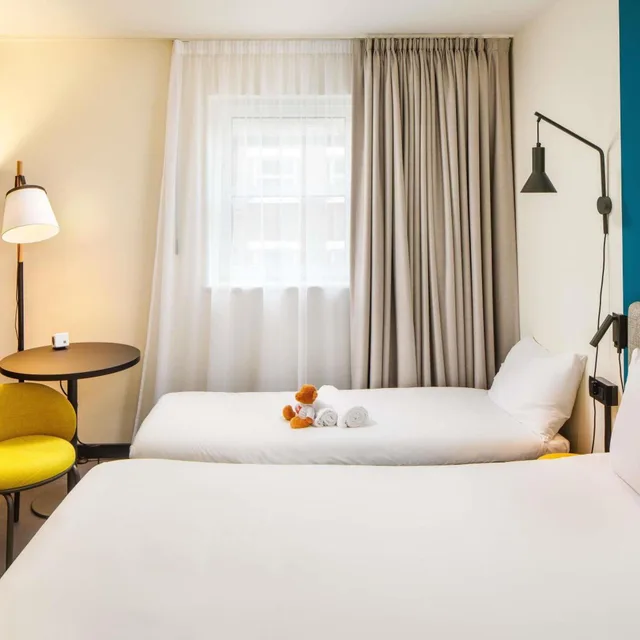 غرفة عائلية بسرير مزدوج وسرير فردي، Ibis London Greenwich 2/5